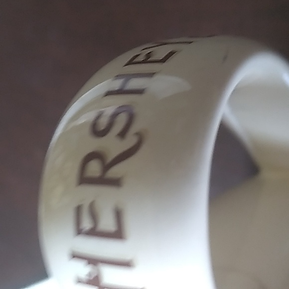 Hershey's Chocolate - Picture 3 of 3